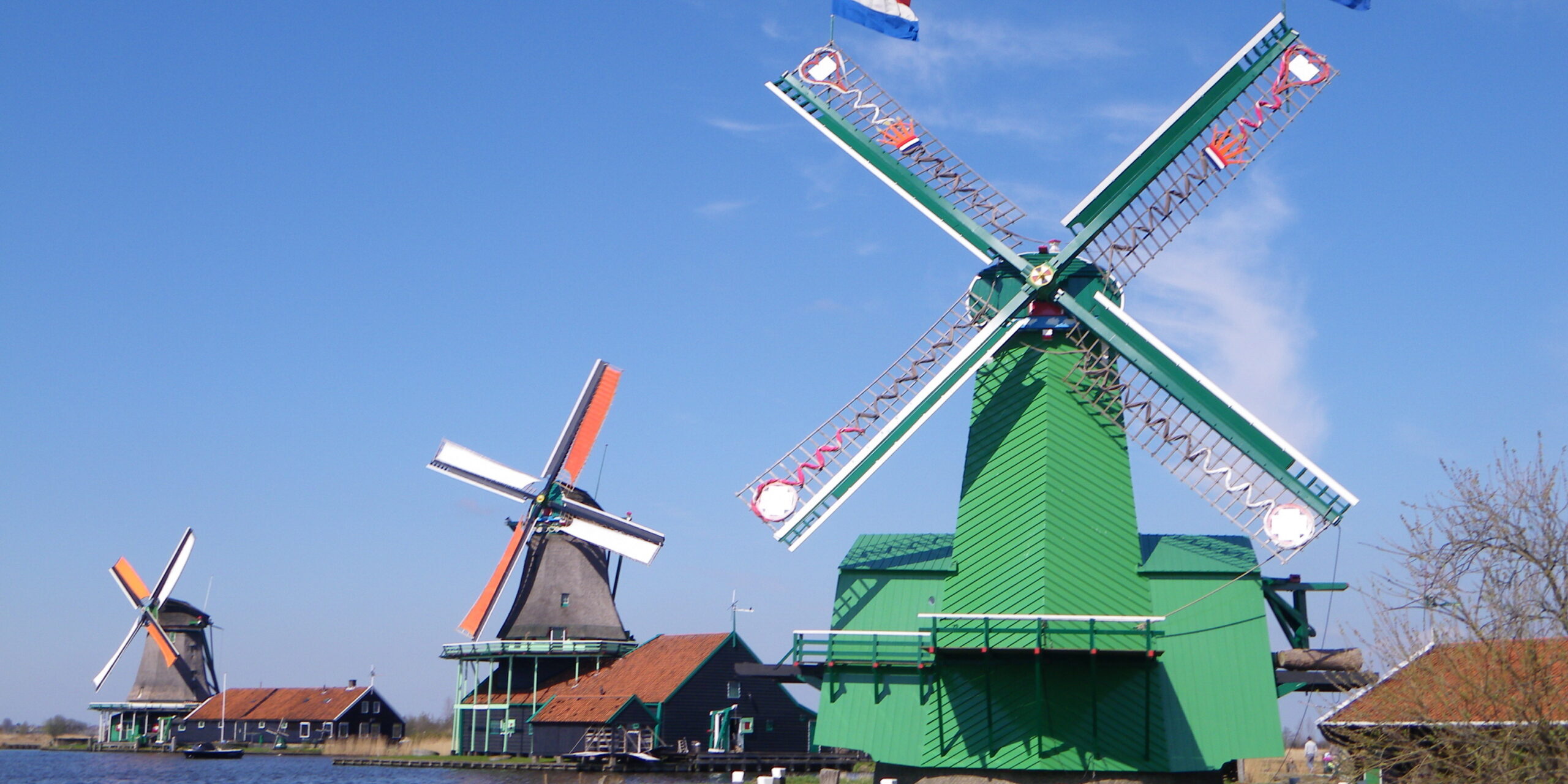 De Gekroonde Poelenburg mooigezet ter ere van de kroning van Koning Willem Alexander.