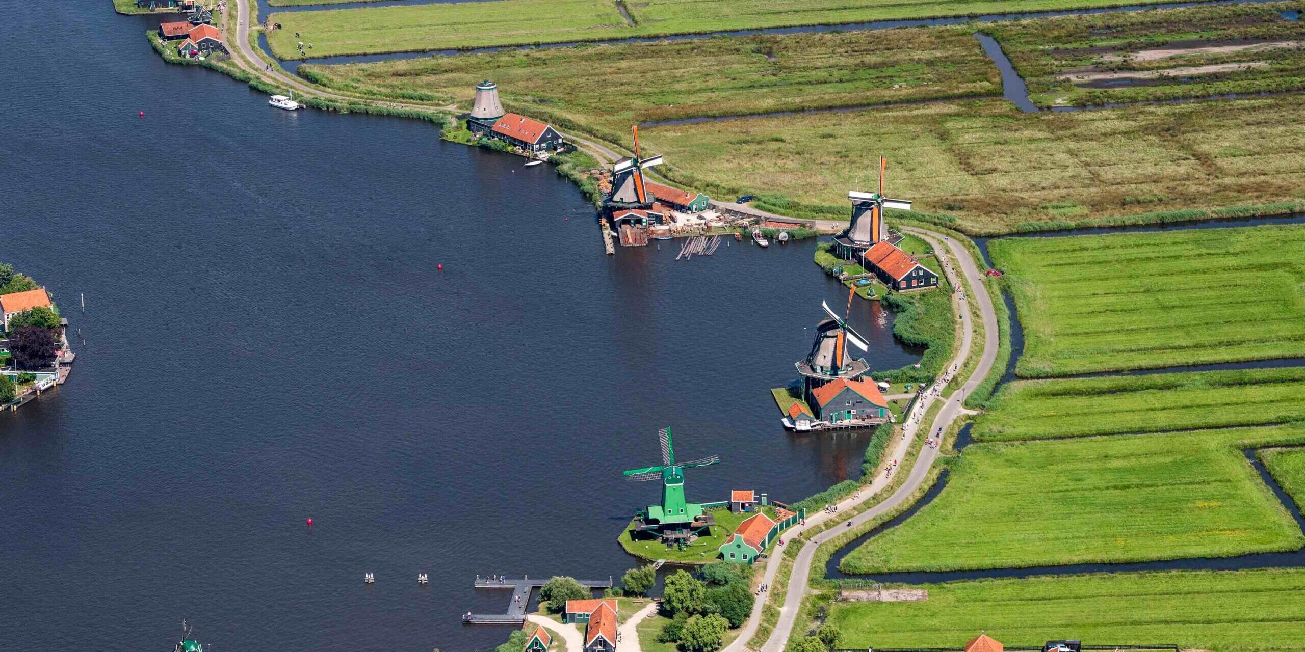 Zaanse Schans luchtfoto aangekocht via hollandluchtfoto.nl low